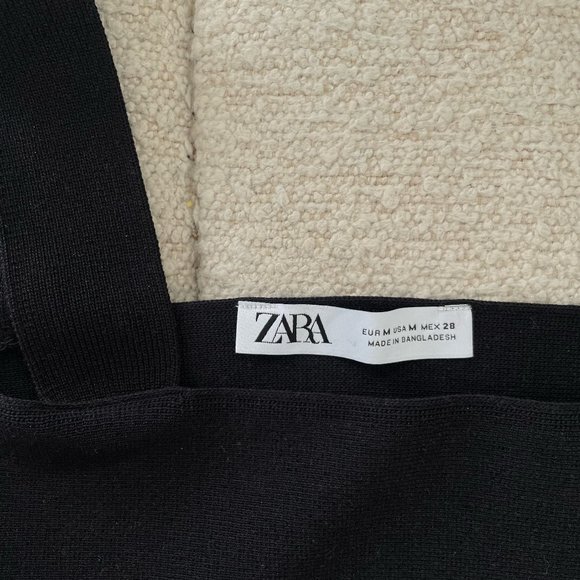 Zara Cropped Tank Top (Size M) - Picture 2 of 3